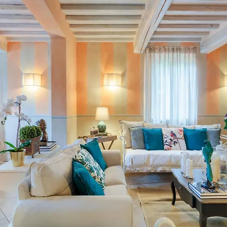 Lavish In With Terrace 빌라