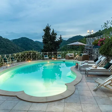 빌라 Lavish In With Terrace